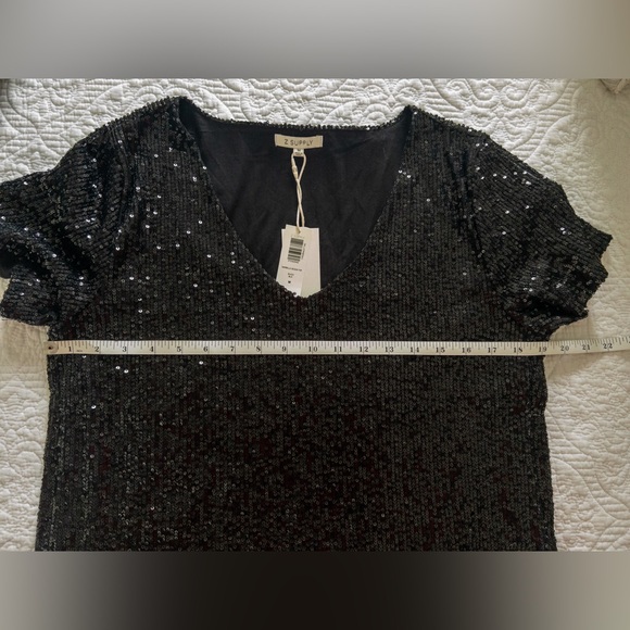 NWT Z Supply Marbella Sequin Short Sleeve Top Black Size M - Picture 7 of 8